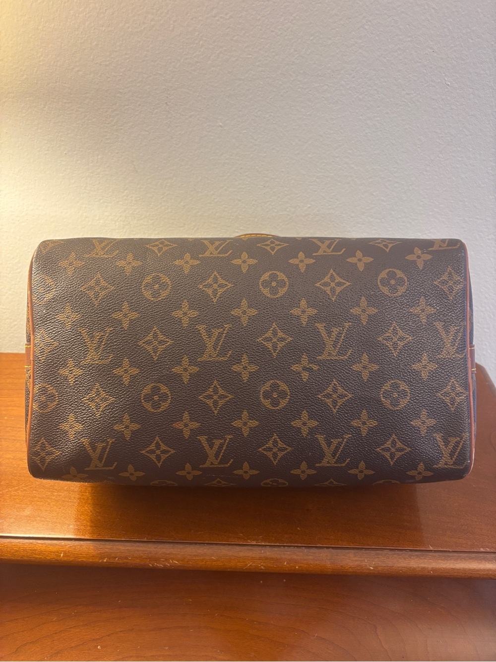 Authentic Vintage Louis Vuitton Monogram Speedy 30 - Picture 11 of 16